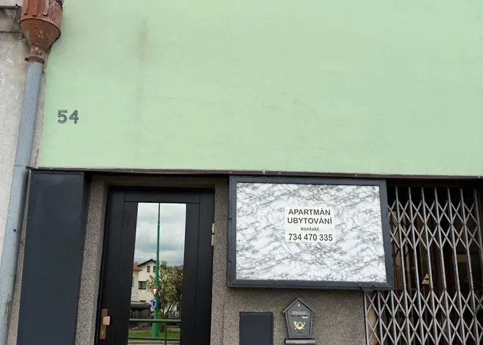 Apartman V Rodinnem Dome